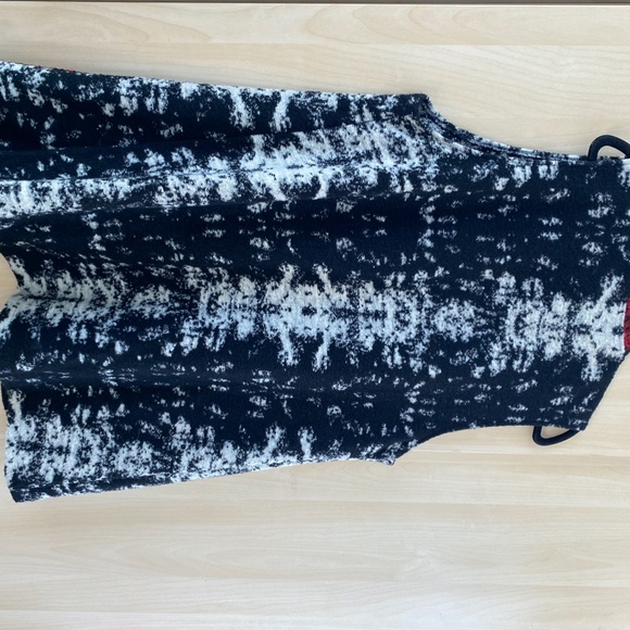 ART OF CLOTH wool vest over blk Cashmere sweater - Picture 6 of 6